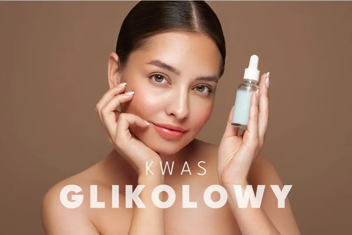 Kobieta z serum w dłoni, tekst